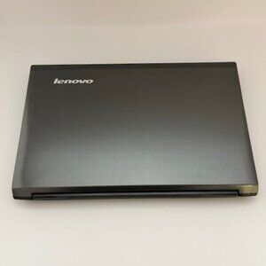 Lenovo IdeaPad V570 (1066) Laptop Untested No Power Cords